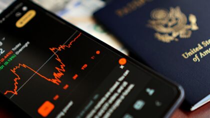 How travel budgeting apps help you see more of the world without overspending