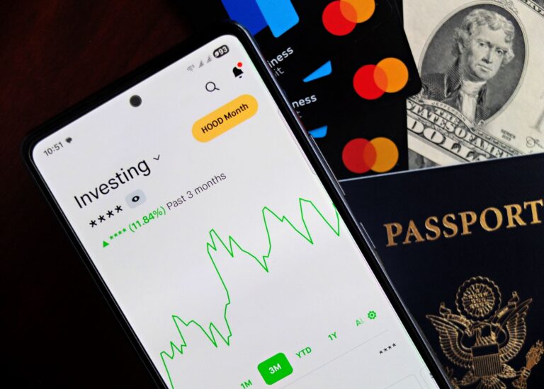 Smartphone travel budgeting
