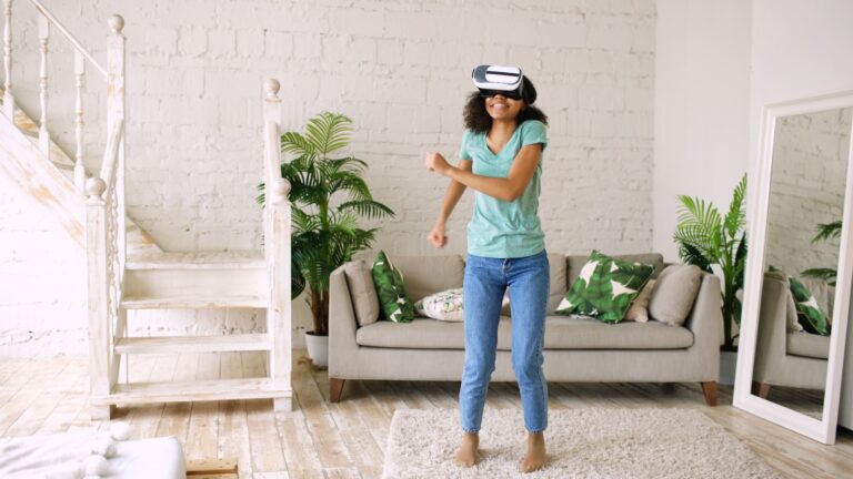 Headset fitness living