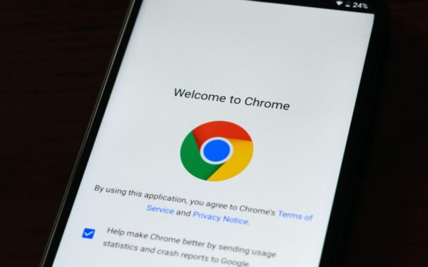 Make your phone’s browser faster, cleaner and more useful