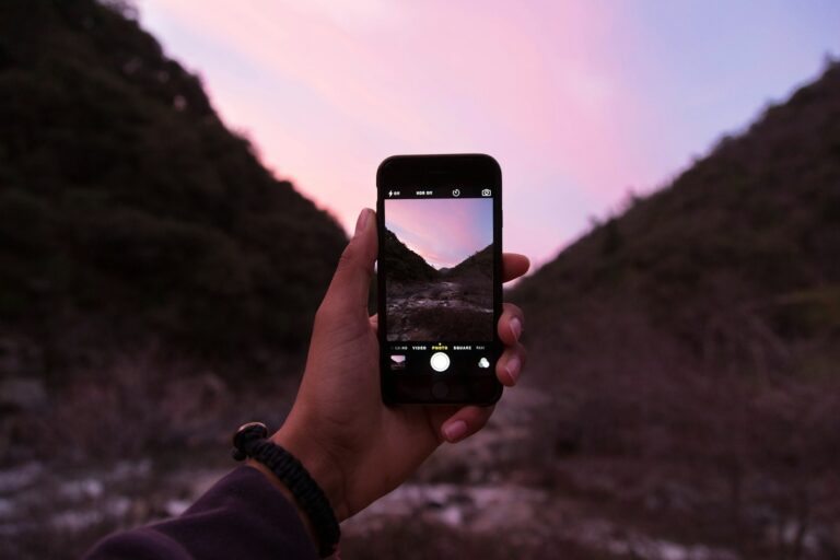 Close smartphone camera