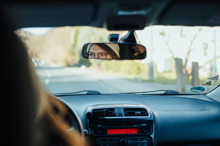 Rearview mirror dash