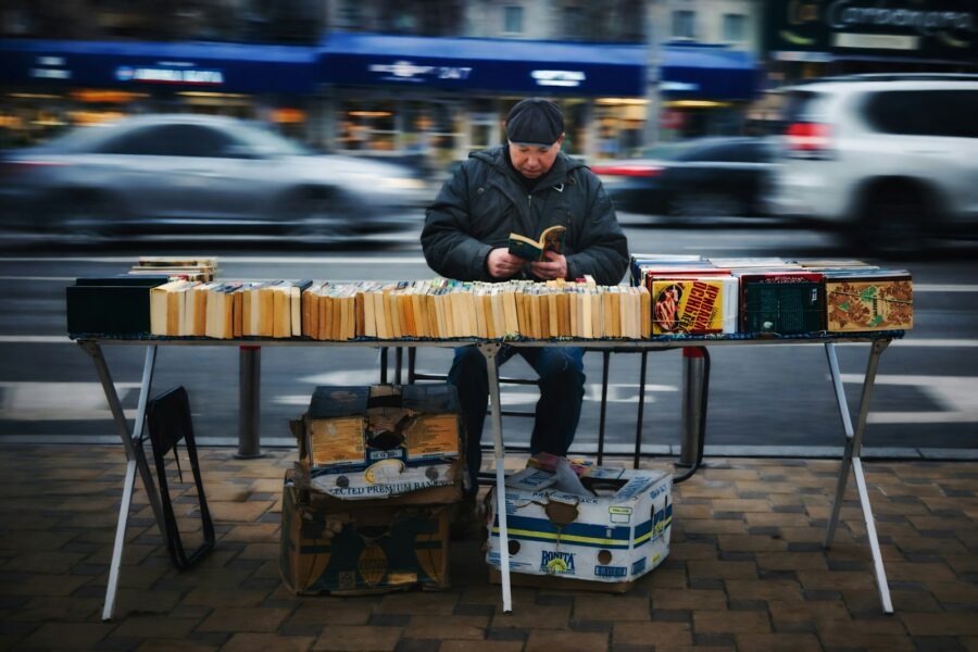 Street vendor using