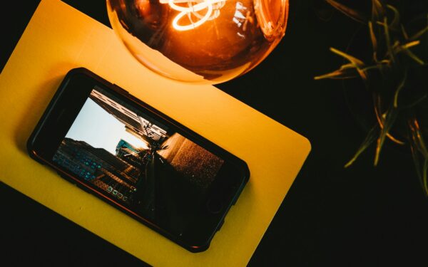 Why cozy mobile gaming is perfect for short breaks and stressful days