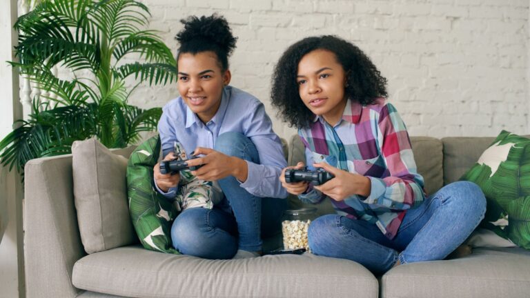 Two friends couch